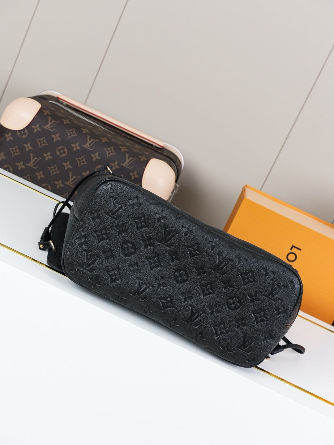 LV Neverfull Monogram Empreinte - Azul-Marinho