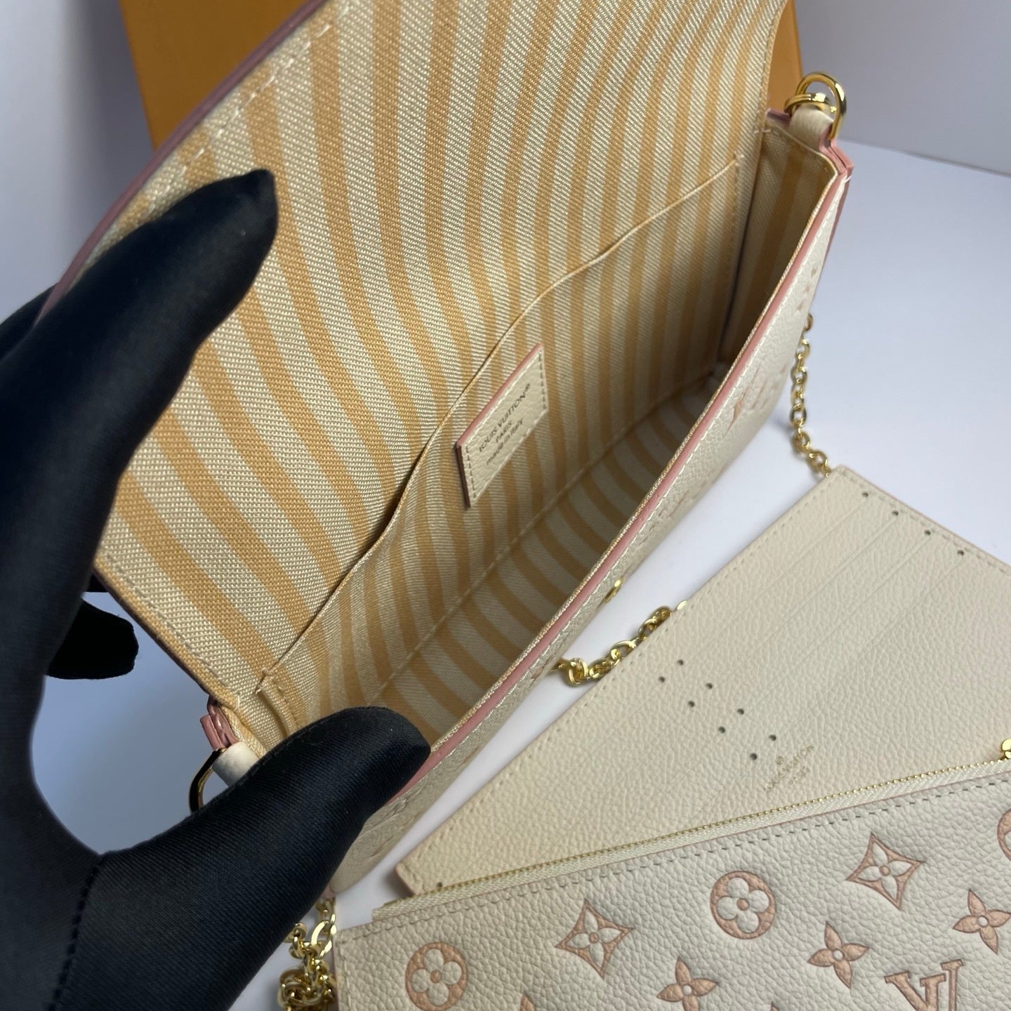 Mala a Tiracolo LV Monogram