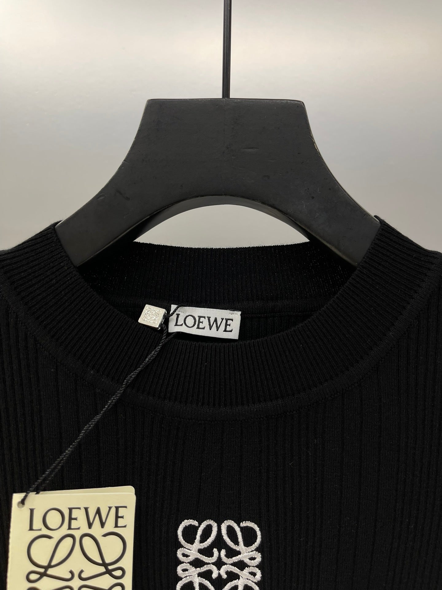 Top Loewe