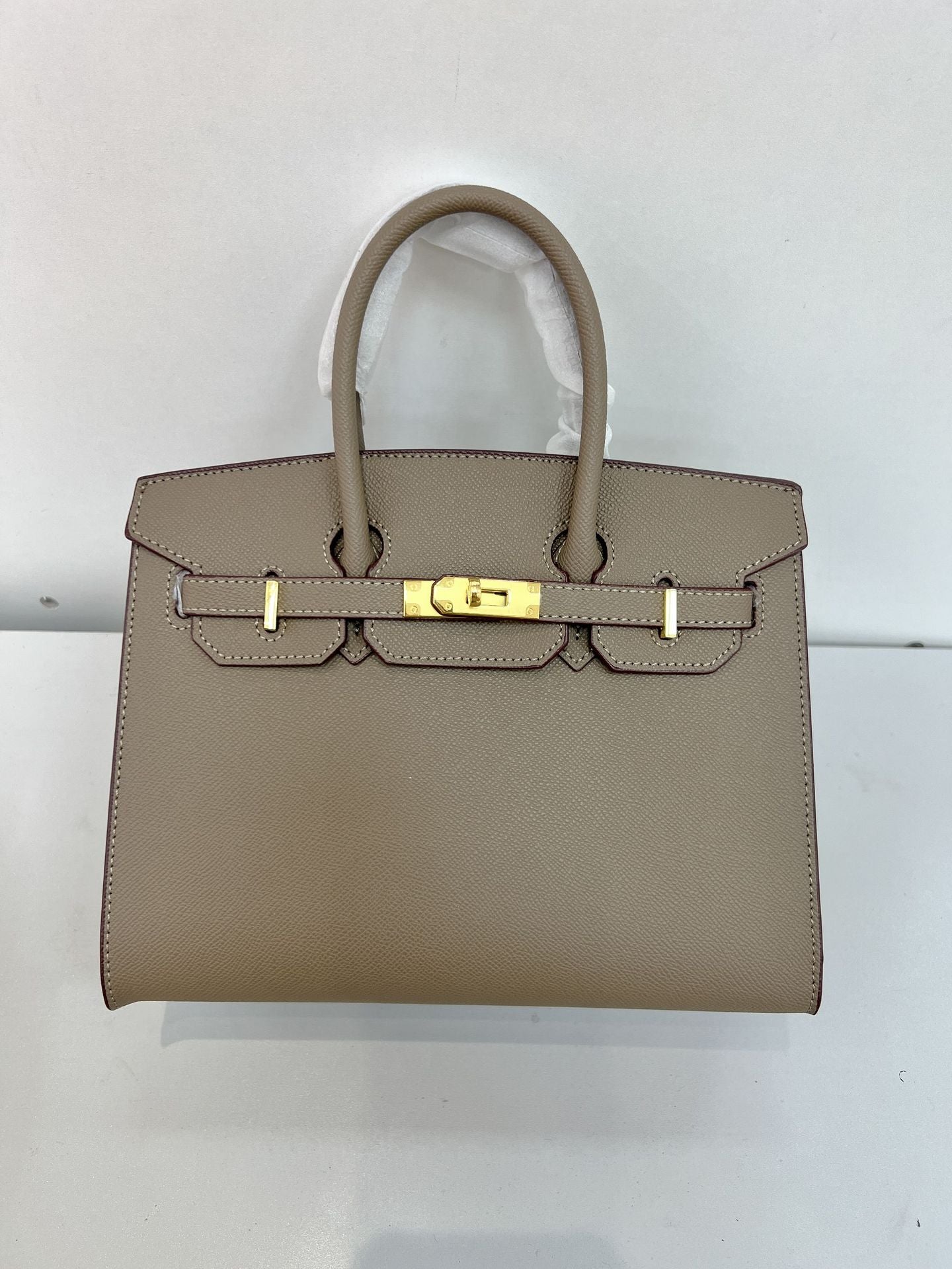 Retro Hard-Shell PVC Shoulder Handbag