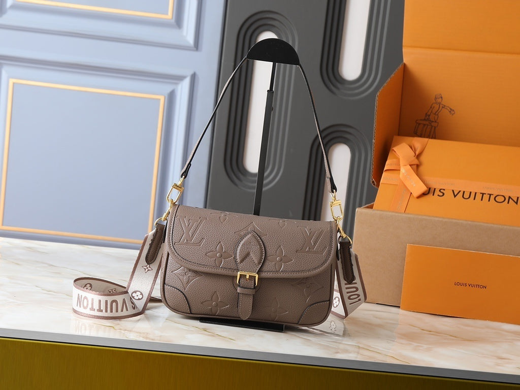 LV Diane Monogram Empreinte