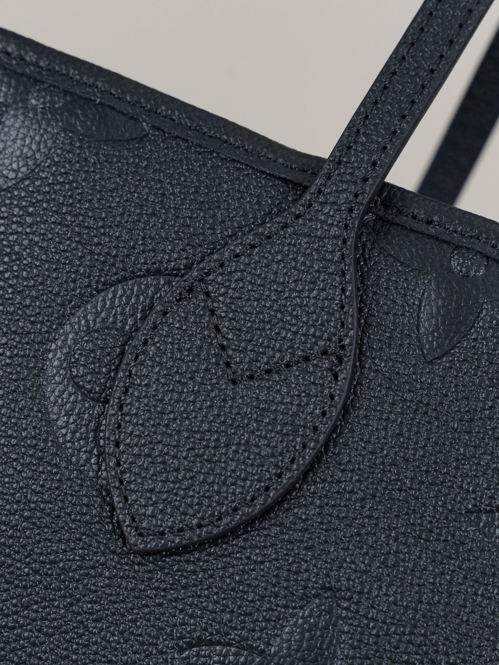 LV Neverfull Monogram Empreinte - Azul-Marinho