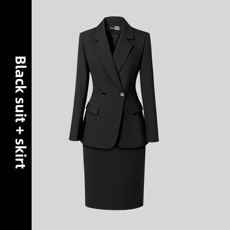 Fato de Blazer Feminino à Medida