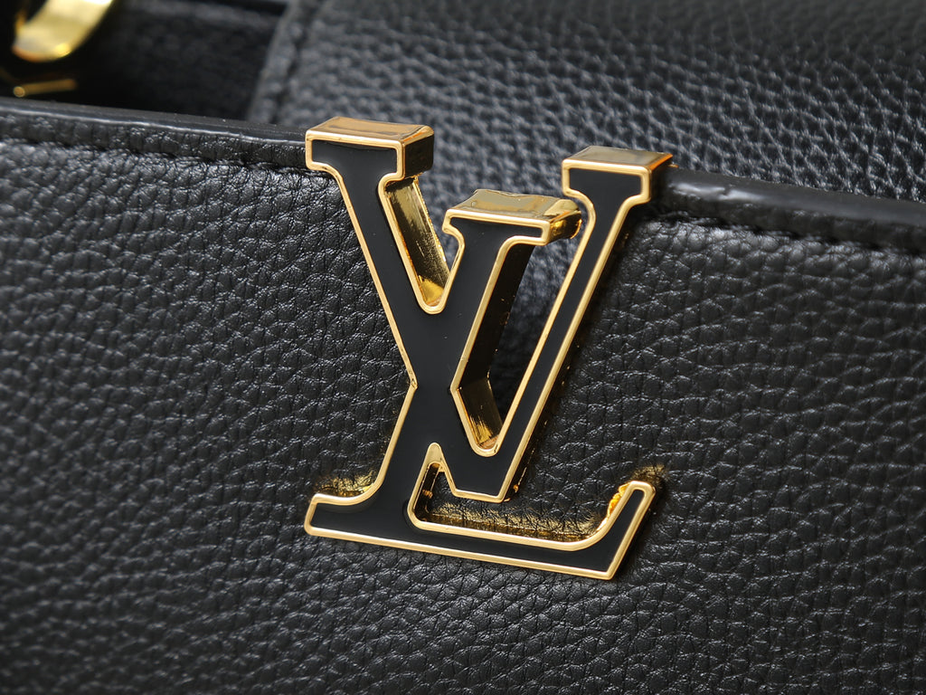 LV Capucines BB – Preto em Preto