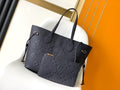 Mala Tote LV Monogram Canvas
