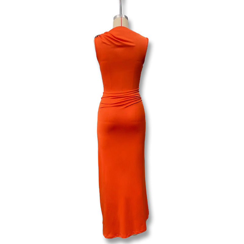 Vestido Maxi Sem Mangas de Cintura Alta com Detalhes Metalizados
