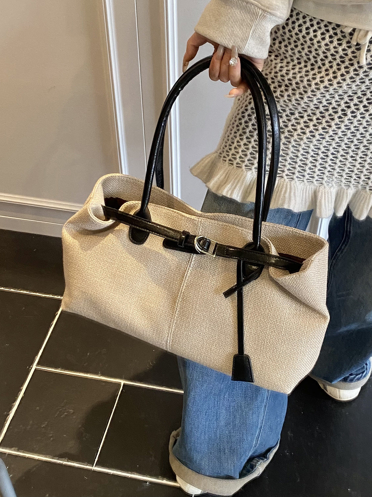 Contrast-Detail Canvas Tote Shoulder Bag
