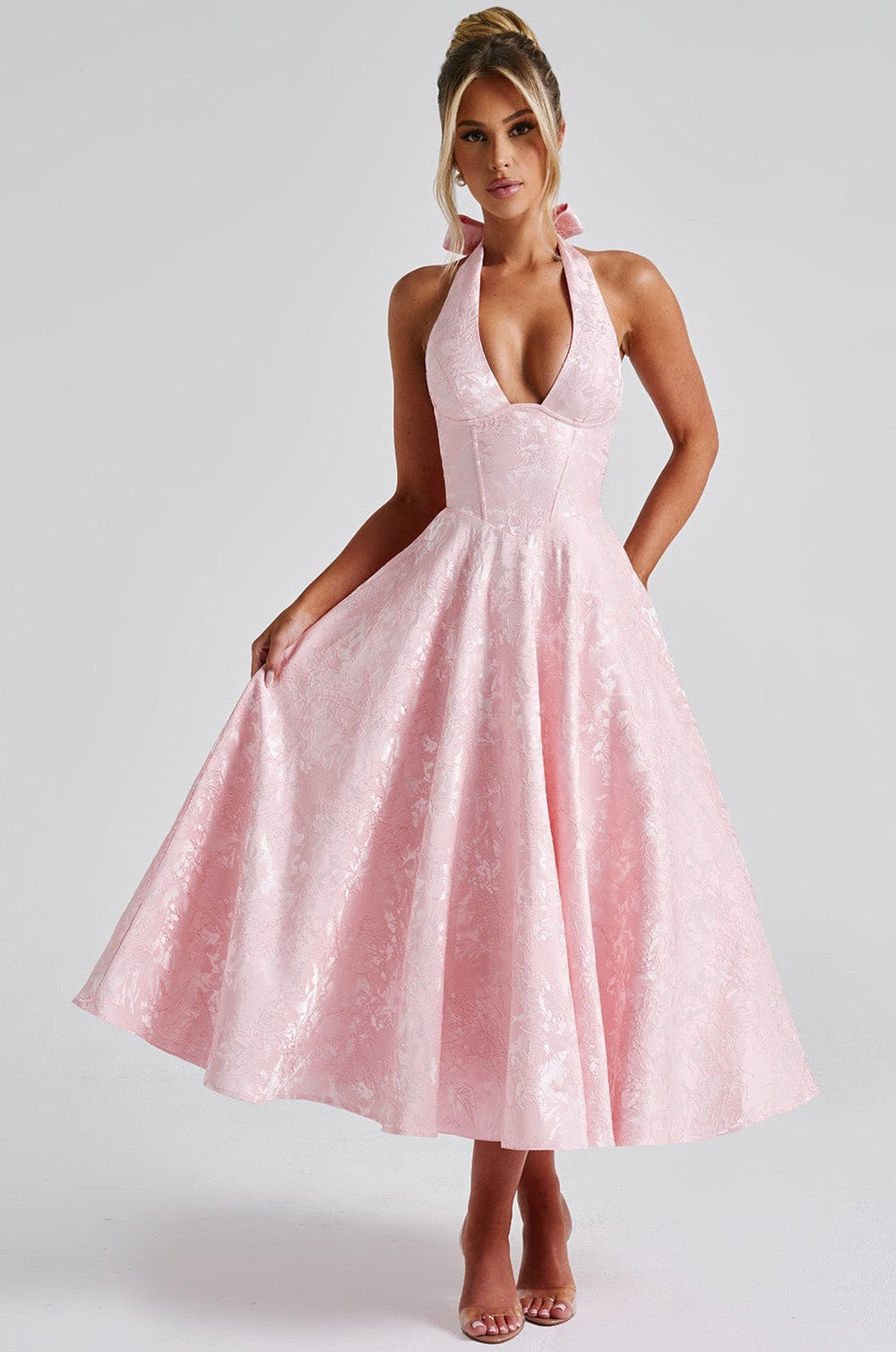 3D Jacquard V-Neck Halter Backless Maxi Gown