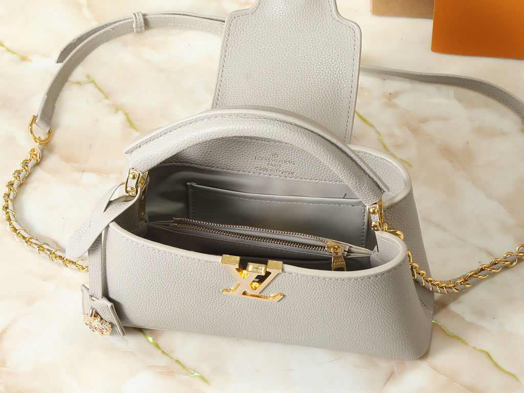 LV Capucines BB - Bege