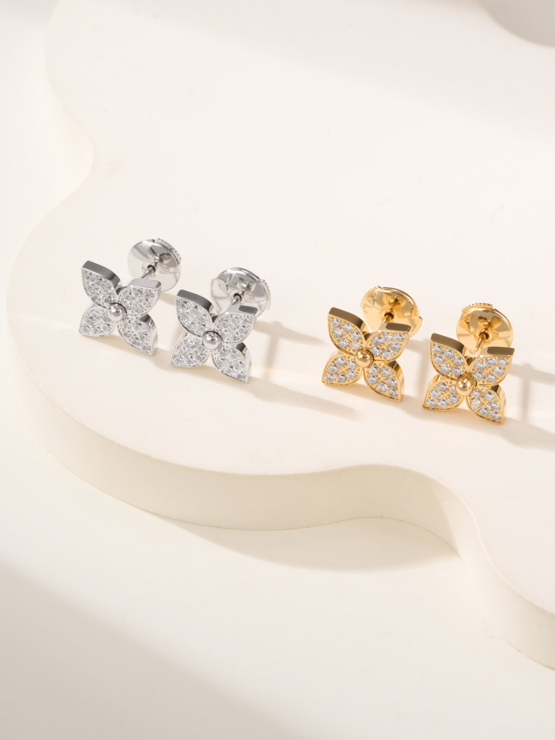 Louis Vuitton Earrings - Gold Plated
