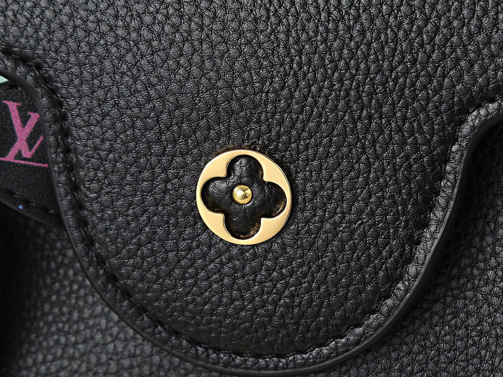 LV Capucines BB - Preto