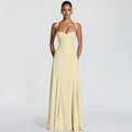 Vestido Maxi Evasê com Decote em V e Costas Vazadas