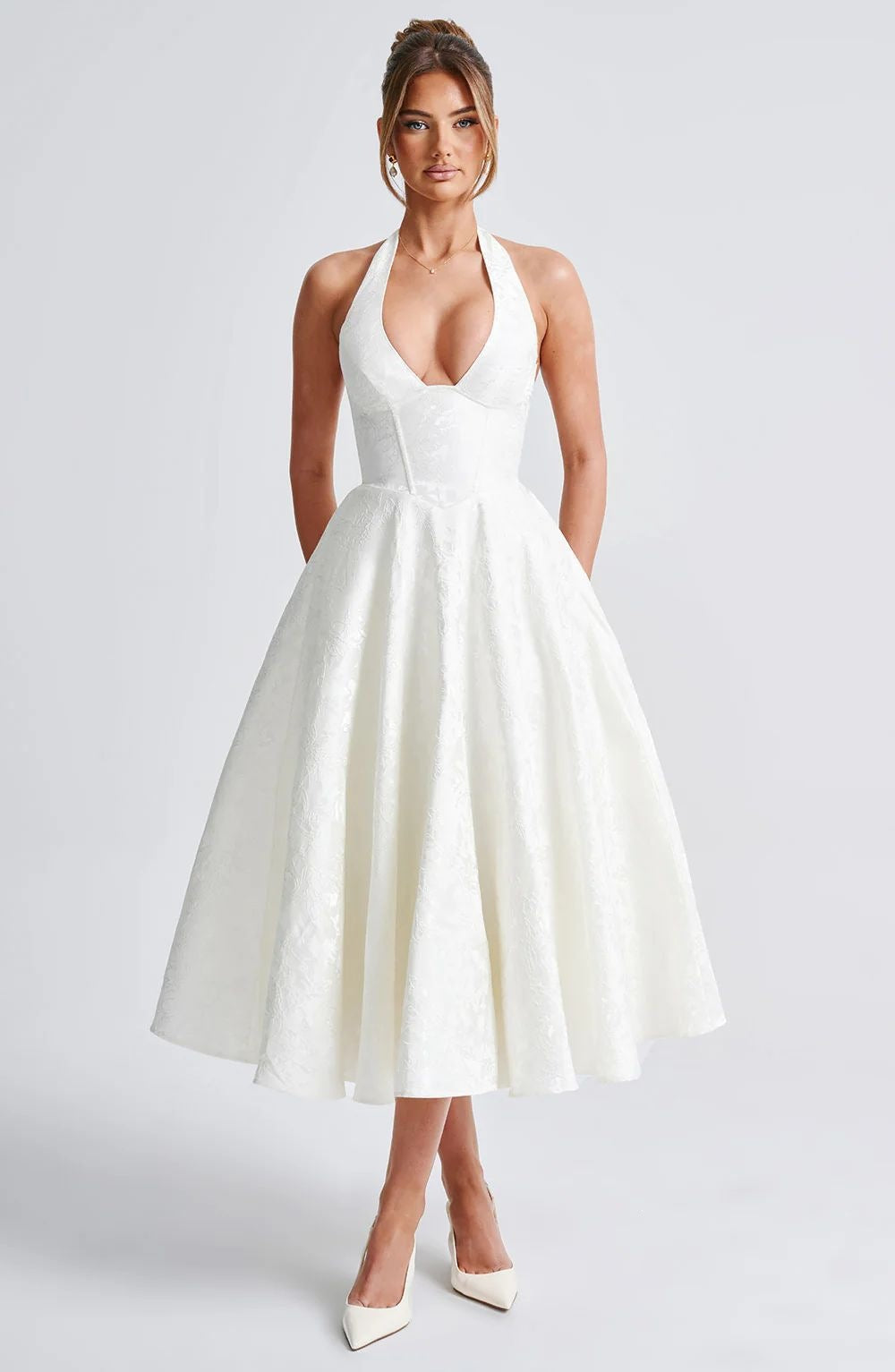 3D Jacquard V-Neck Halter Backless Maxi Gown