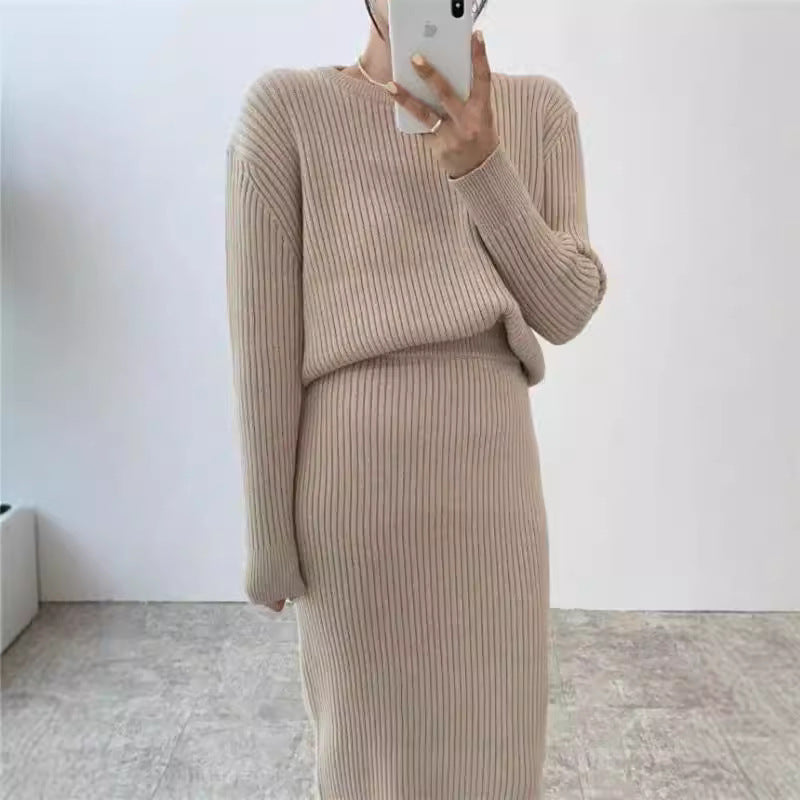 Knit Two-Piece Skirt Set