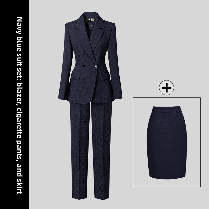 Fato de Blazer Feminino à Medida