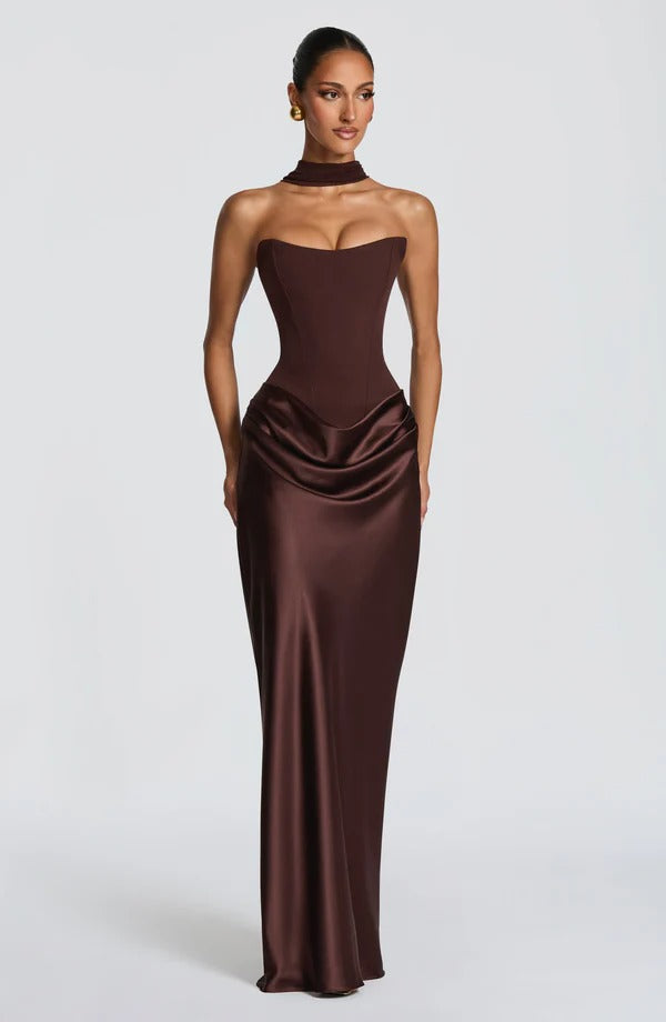 Vestido Comprido Justo Sem Mangas e Decote Bardot — Maison Luxe