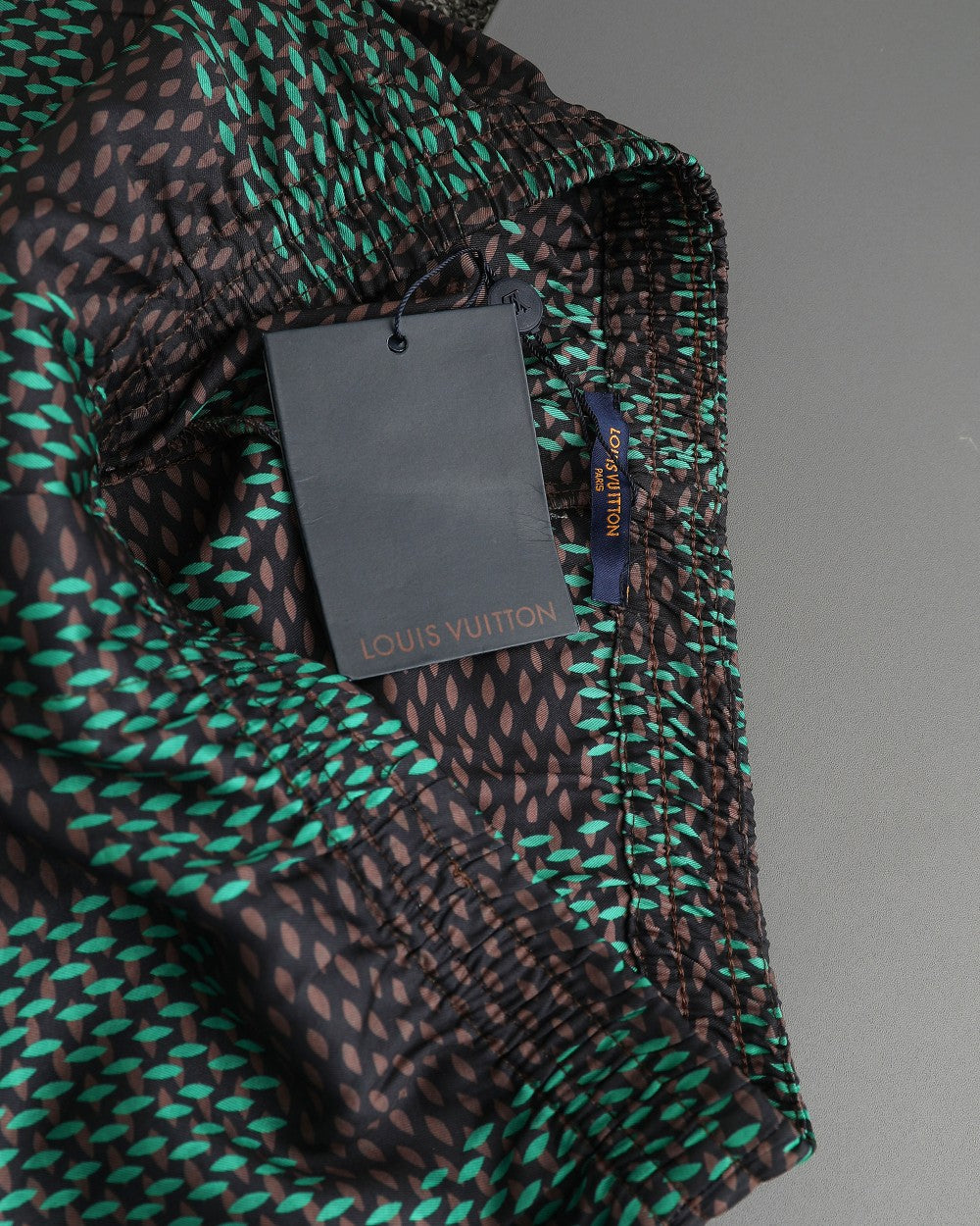 Conjunto Masculino Louis Vuitton a Condizer – Camisa de Manga Curta e Calções