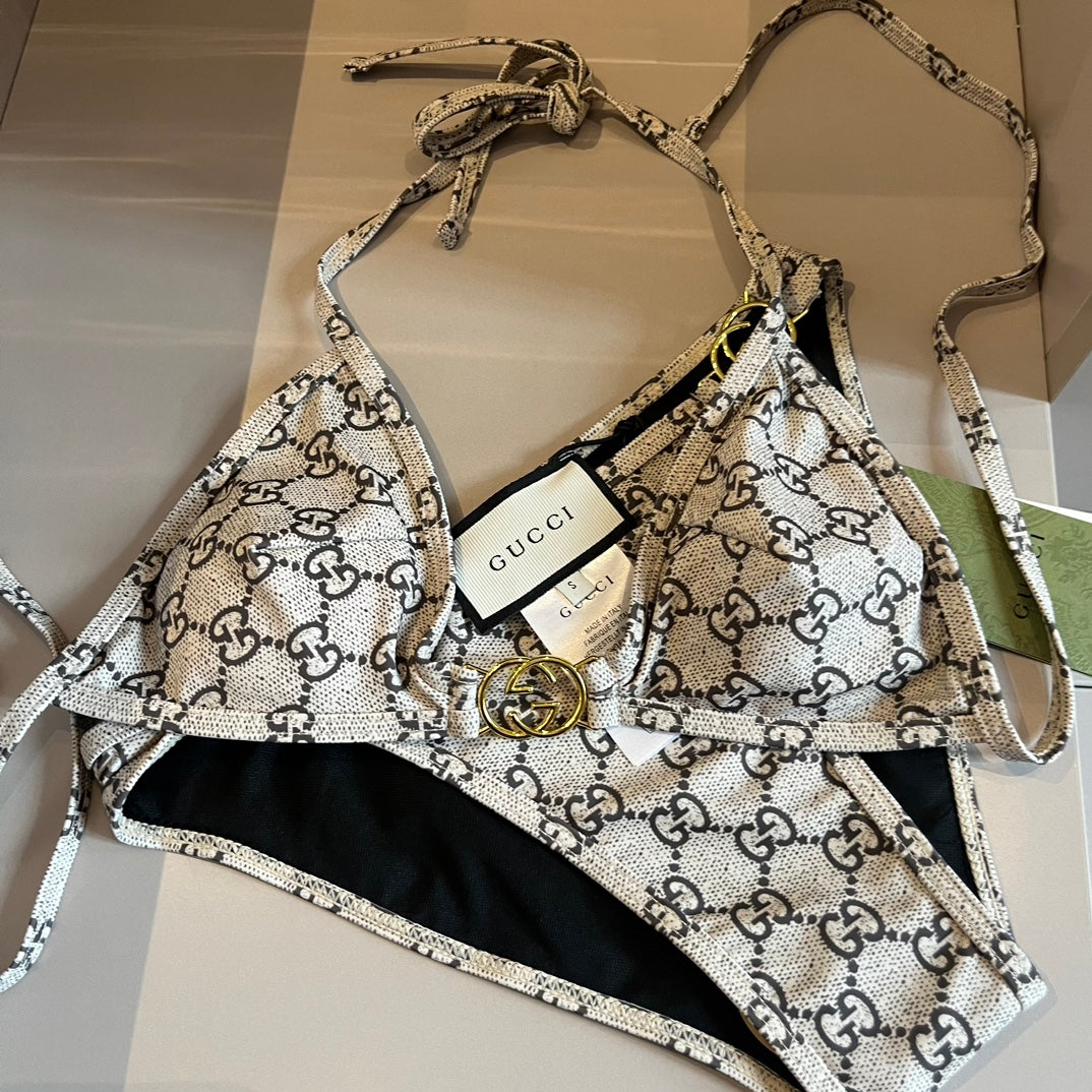 Biquíni com Estampado Gucci Signature