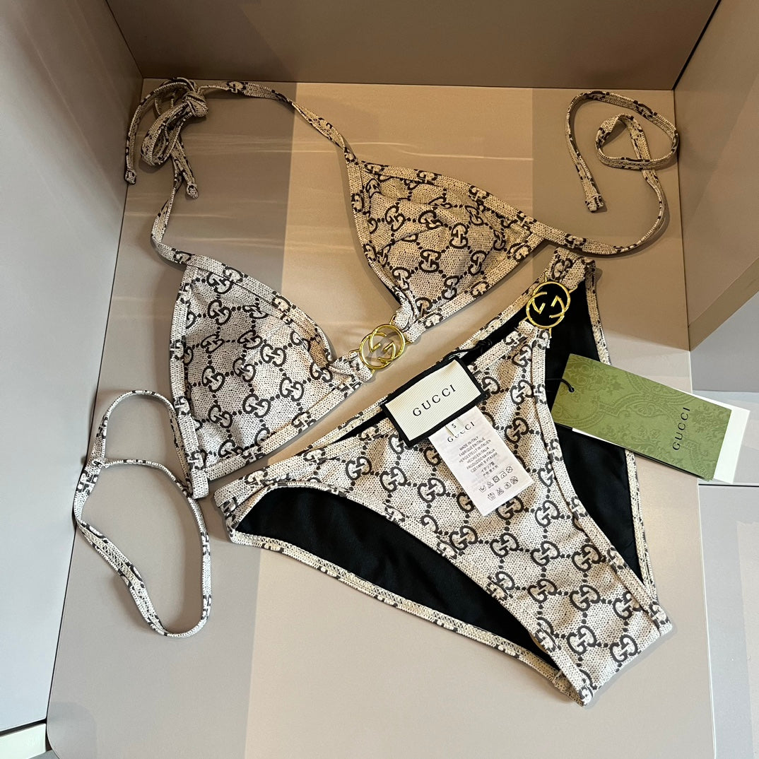 Biquíni com Estampado Gucci Signature